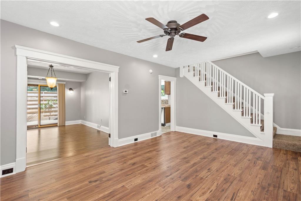 3518 Brighton Road Pittsburgh, PA 15212 - Photo 4 of 25 Gallery Image 4