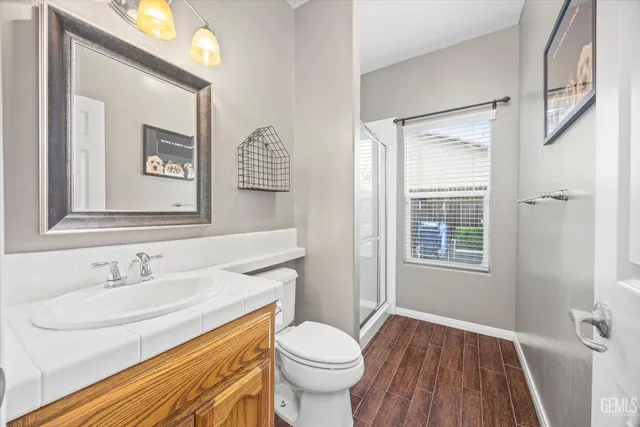 $595,000 | Undisclosed Address, Bakersfield, CA 93312