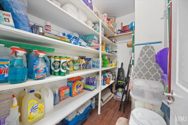 $595,000 | Undisclosed Address, Bakersfield, CA 93312