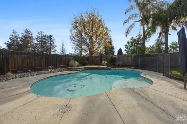 $595,000 | Undisclosed Address, Bakersfield, CA 93312