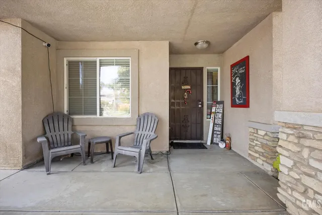 $595,000 | Undisclosed Address, Bakersfield, CA 93312