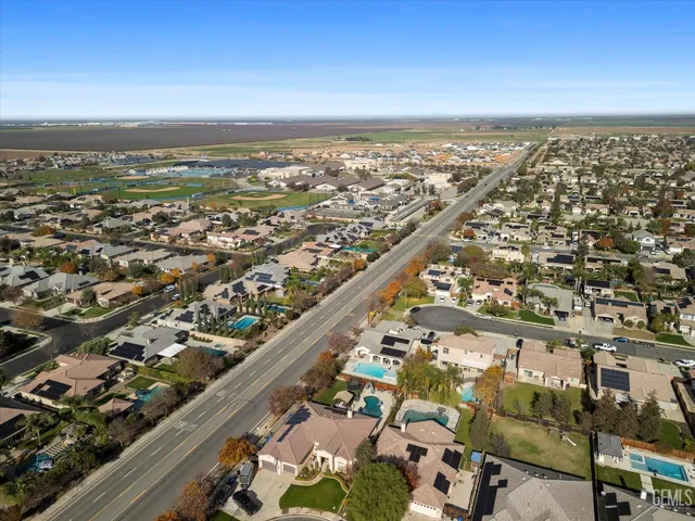 $595,000 | Undisclosed Address, Bakersfield, CA 93312