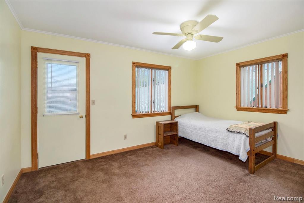 2501 North Hughes Road Howell, MI 48855 - Photo 12 of 29