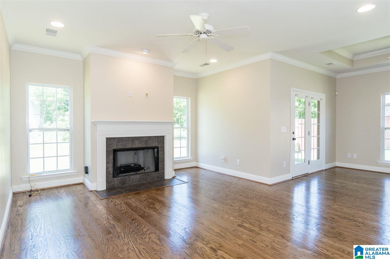 333 Creekside Lane Pelham, AL 35124 - Photo 12 of 50