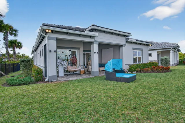 $5,000 | 10405 Northbrook Circle, Palm Beach Gardens, FL 33412