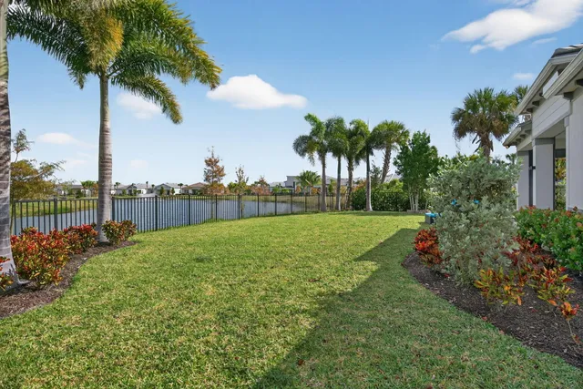 $5,000 | 10405 Northbrook Circle, Palm Beach Gardens, FL 33412