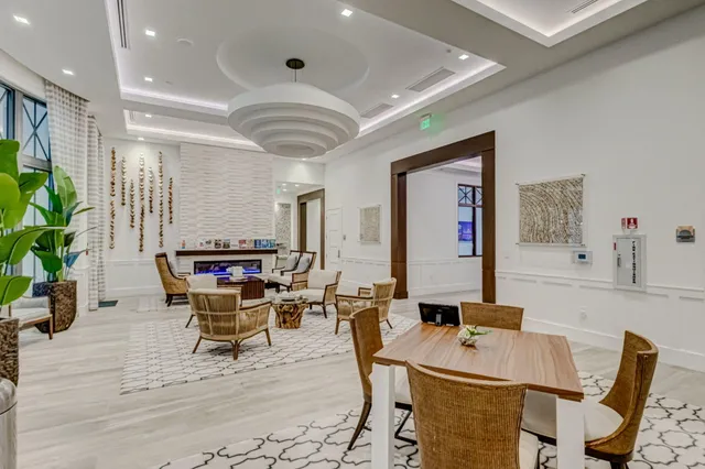 $5,000 | 10405 Northbrook Circle, Palm Beach Gardens, FL 33412