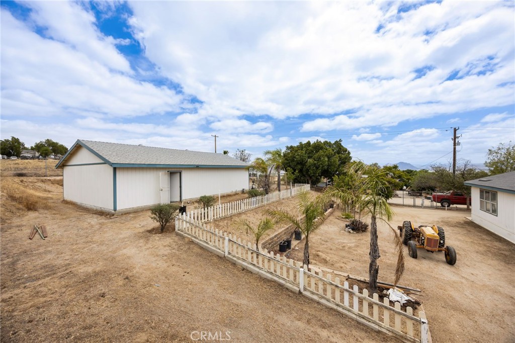 22265 Marquez Road Perris, CA 92570 - Photo 23 of 31