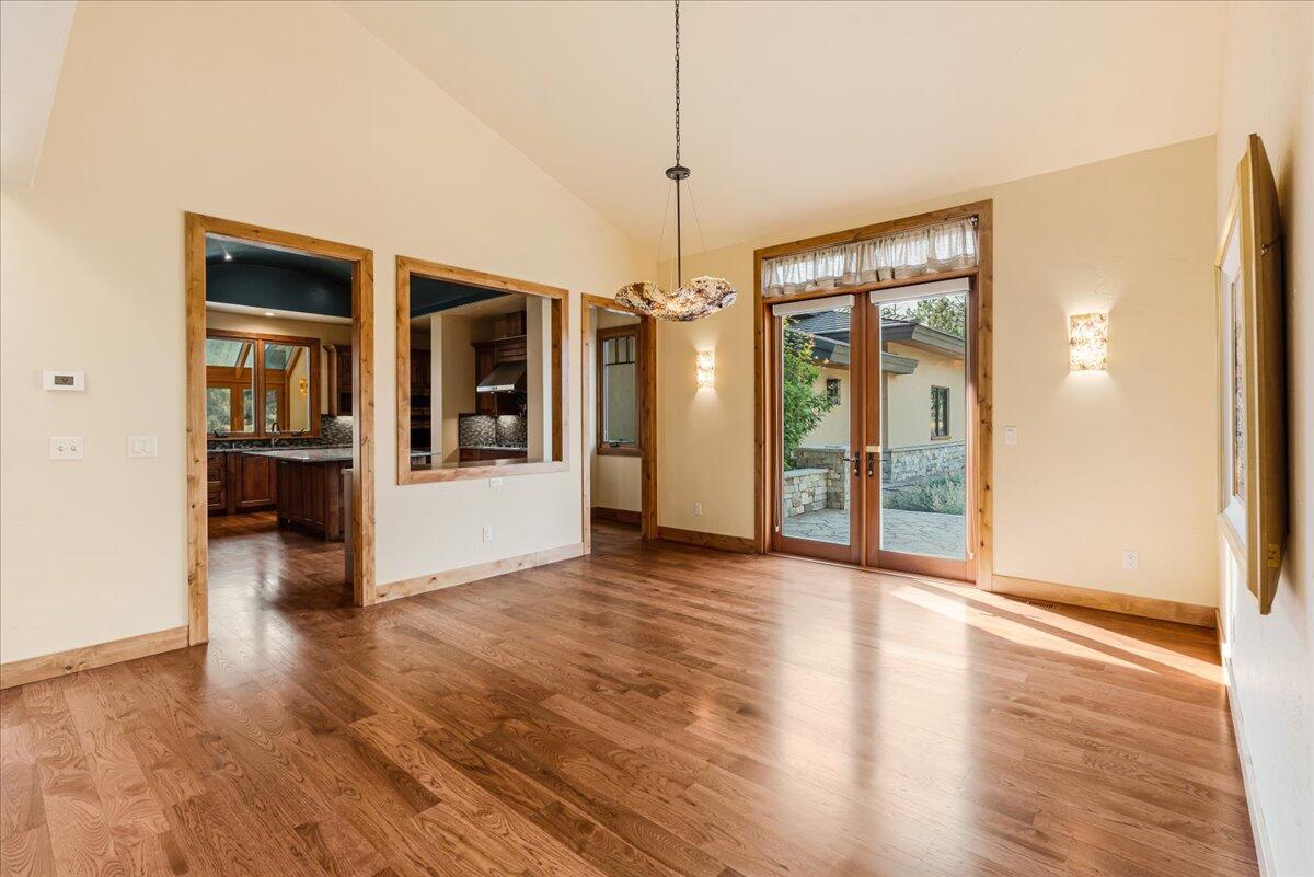 1611 Northwest Wild Rye Circle Bend, OR 97703 - Photo 19 of 46 19-1611 NW Wild Rye Cir-12