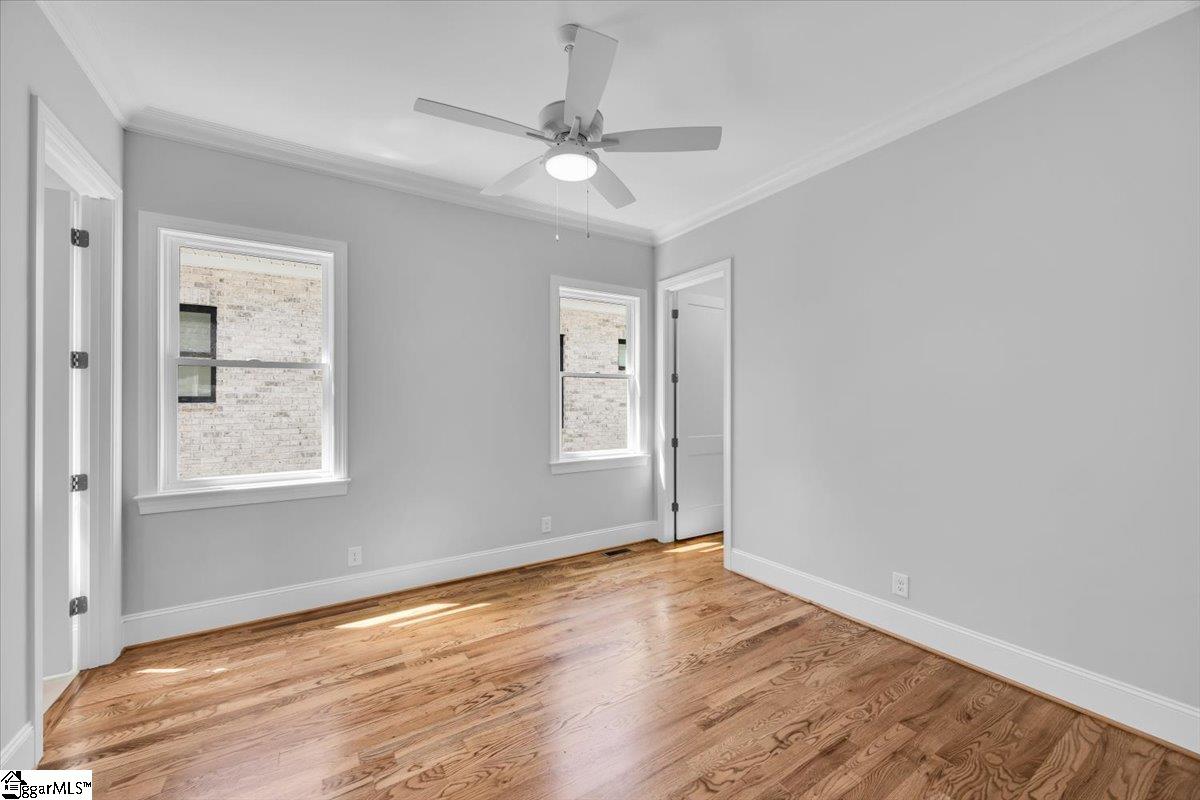 202 Chestnut Pond Lane Simpsonville, SC 29681 - Photo 22 of 50 Guest Suite on main with ensuite bath and walk in closet on opposite side of the home from the primary, offers privacy for both home owner and guest.