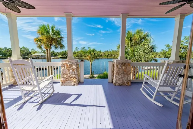 $725,000 | 1410 Magnolia Drive, Steinhatchee, FL 32359