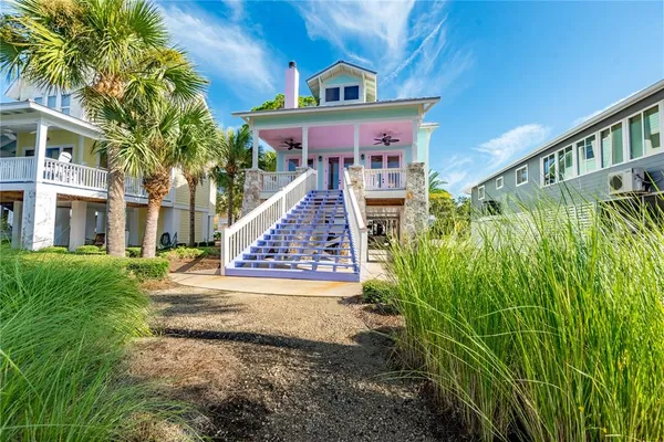 $725,000 | 1410 Magnolia Drive, Steinhatchee, FL 32359