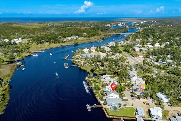 $725,000 | 1410 Magnolia Drive, Steinhatchee, FL 32359