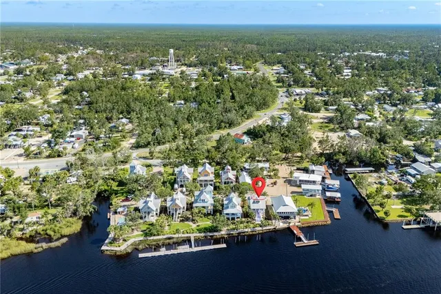 $725,000 | 1410 Magnolia Drive, Steinhatchee, FL 32359