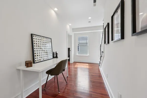 $1,900,000 | 816 South Veitch Street, Arlington, VA 22204