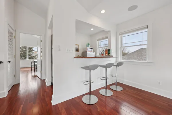 $1,900,000 | 816 South Veitch Street, Arlington, VA 22204