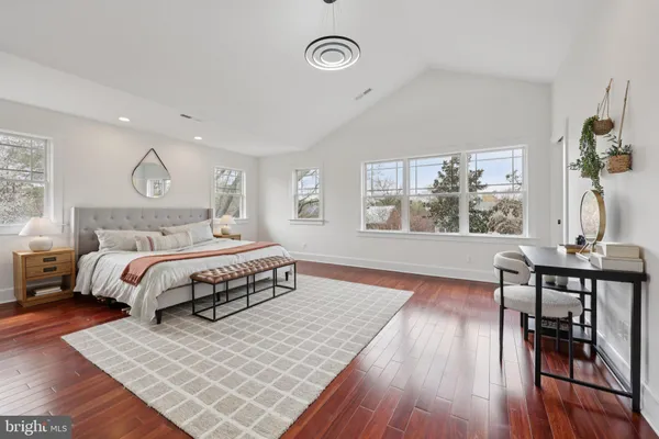 $1,900,000 | 816 South Veitch Street, Arlington, VA 22204