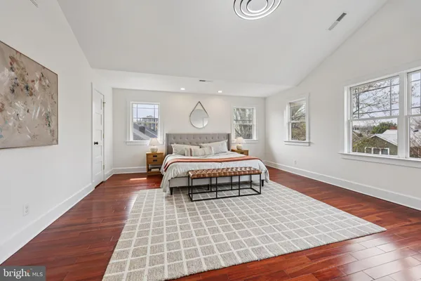 $1,900,000 | 816 South Veitch Street, Arlington, VA 22204