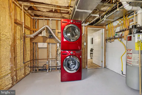 $1,900,000 | 816 South Veitch Street, Arlington, VA 22204