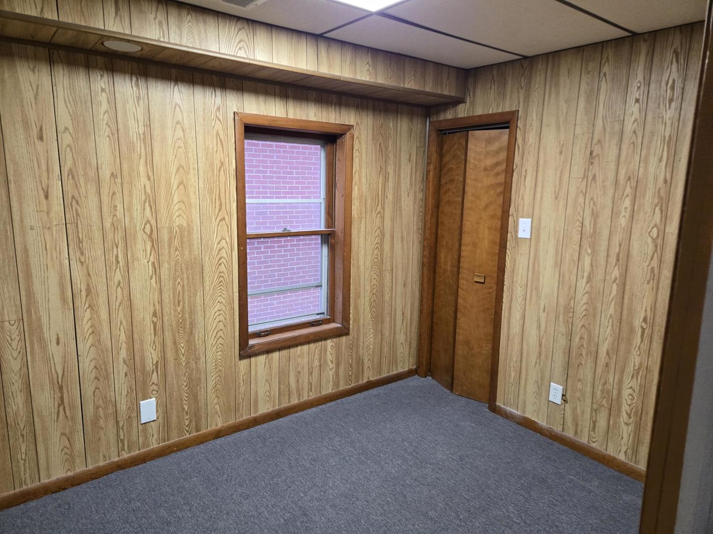 8535 Callie Avenue Morton Grove, IL 60053 - Photo 11 of 15