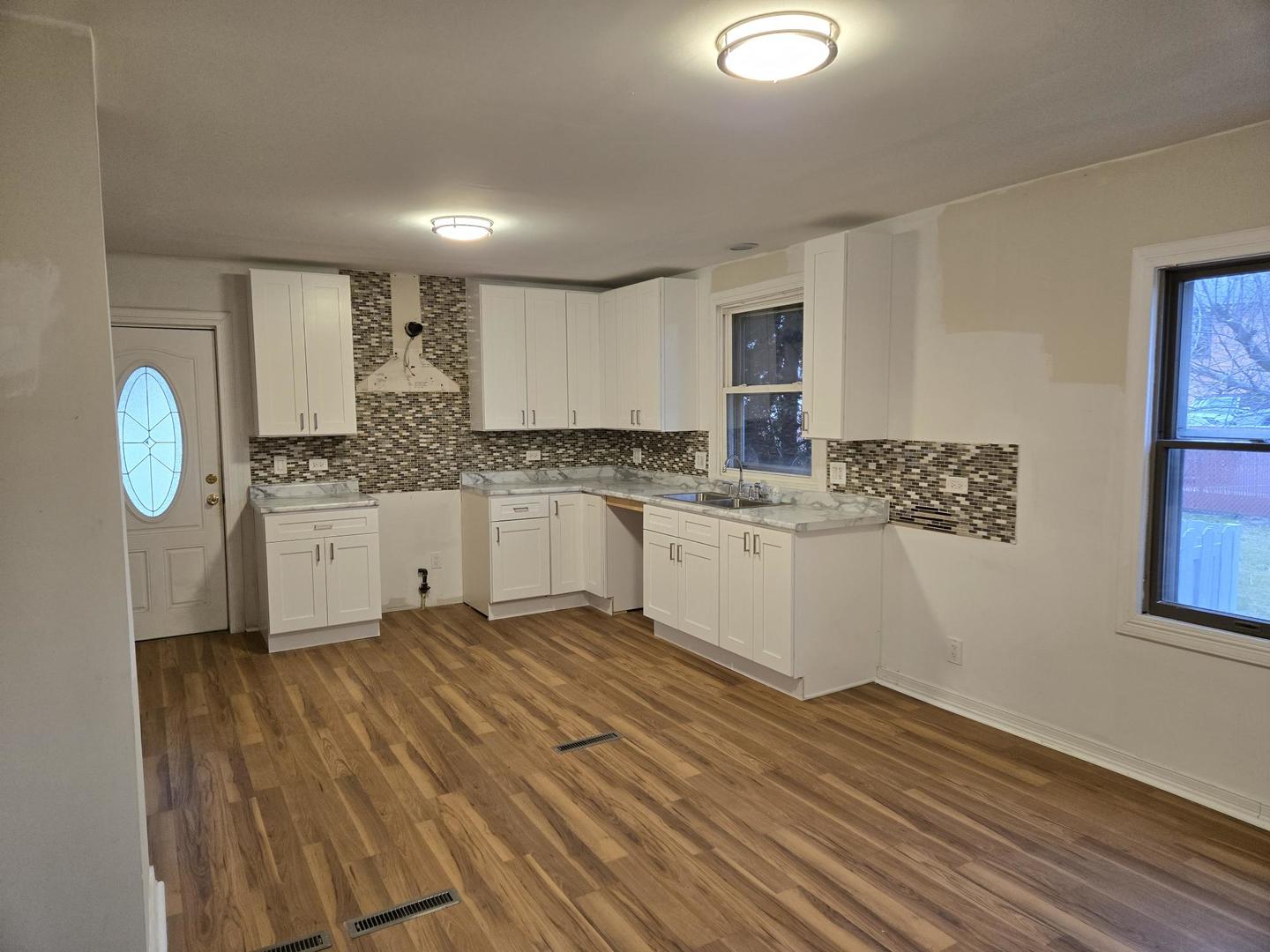 8535 Callie Avenue Morton Grove, IL 60053 - Photo 2 of 15