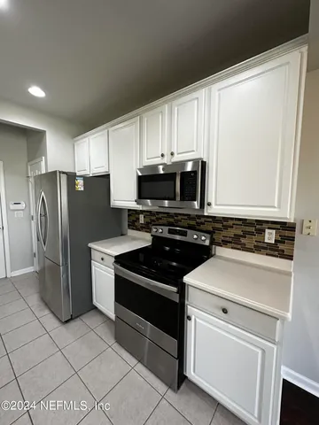 $2,100 | 8343 Copperwood Lane, Jacksonville, FL 32216