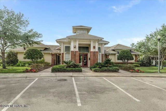 $2,100 | 8343 Copperwood Lane, Jacksonville, FL 32216