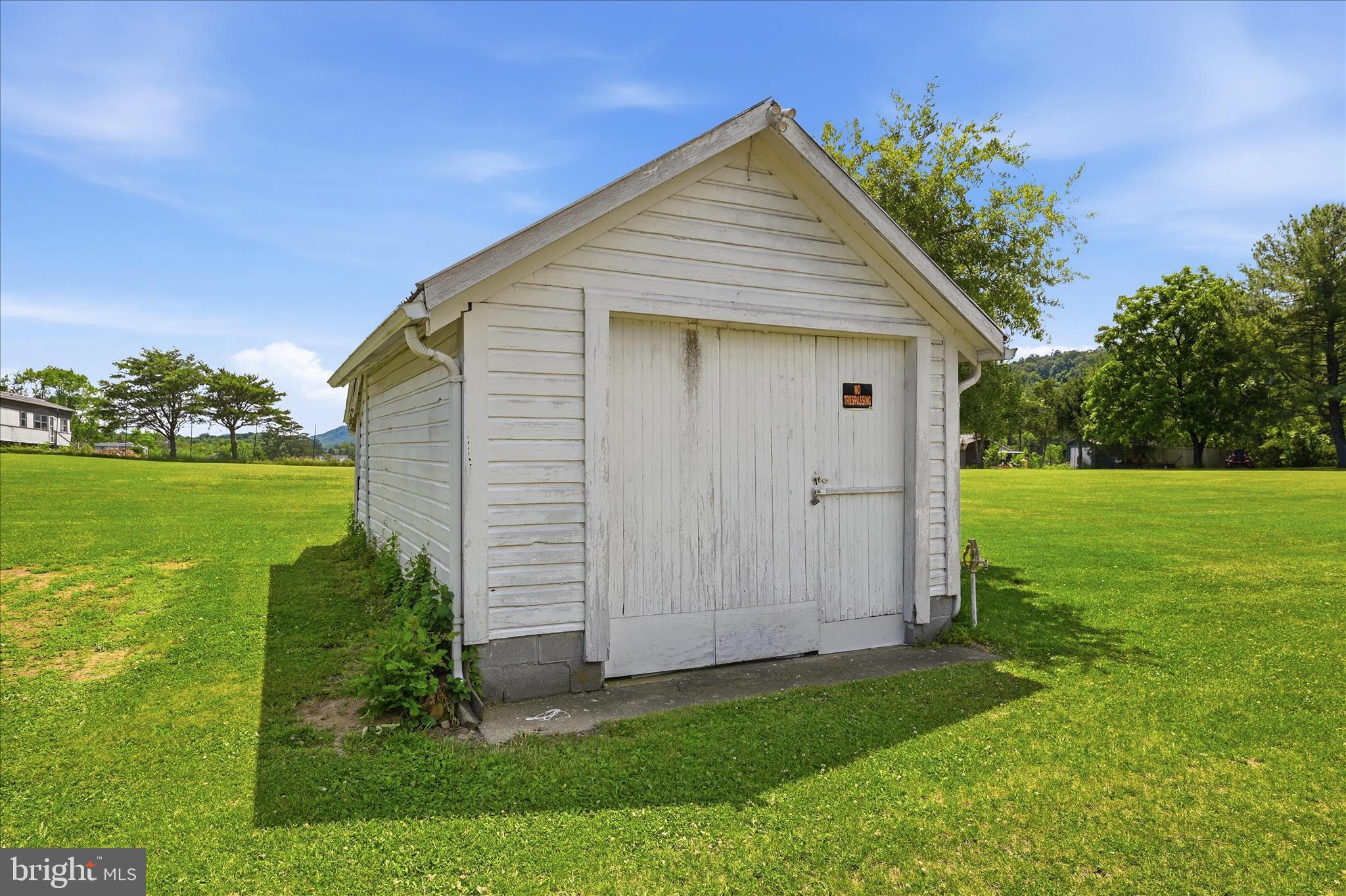 9581 Valley Road Berkeley Springs, WV 25411 - Photo 57 of 69 Shed