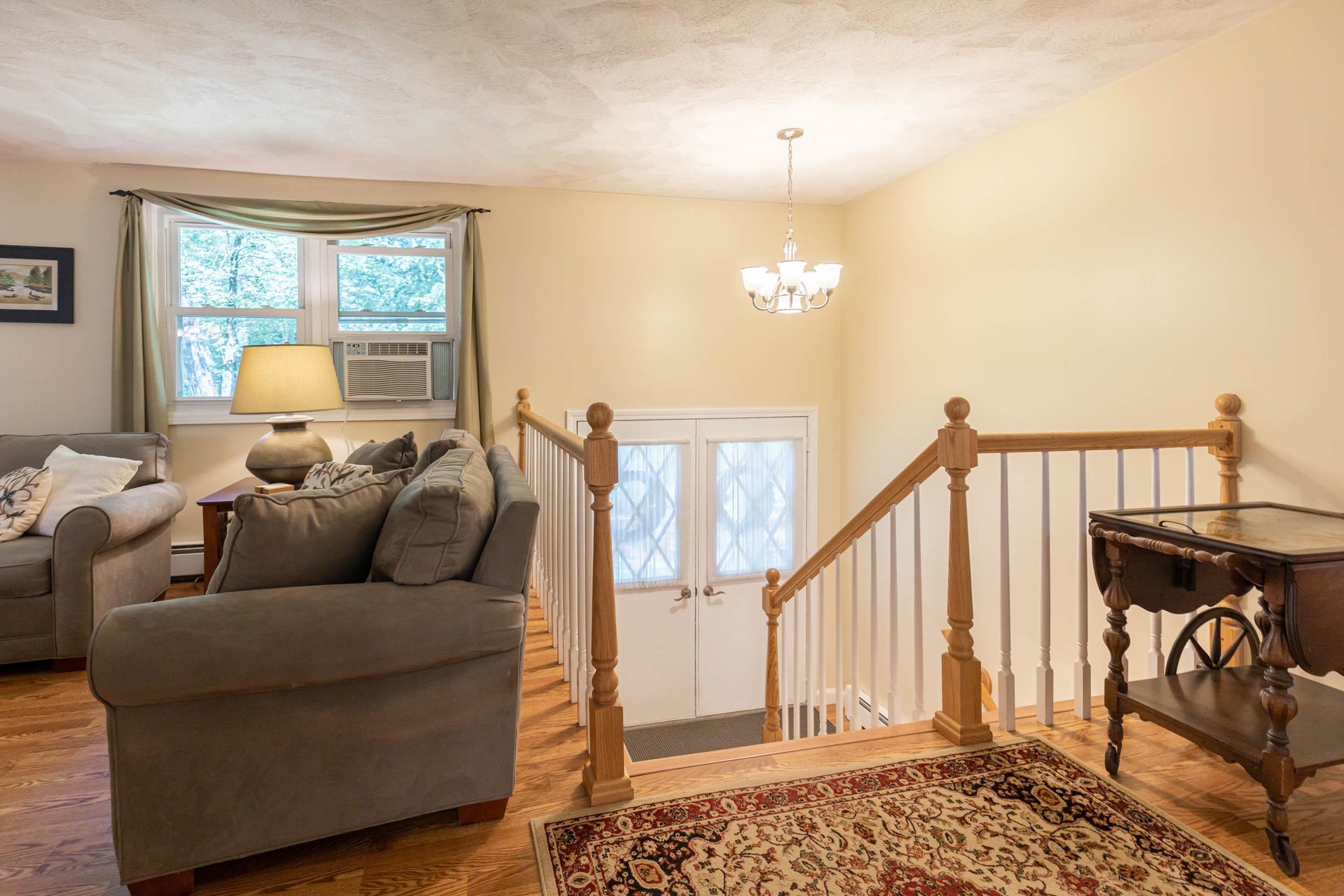 17 Rolling Ridge Road Londonderry, NH 03053 - Photo 14 of 38