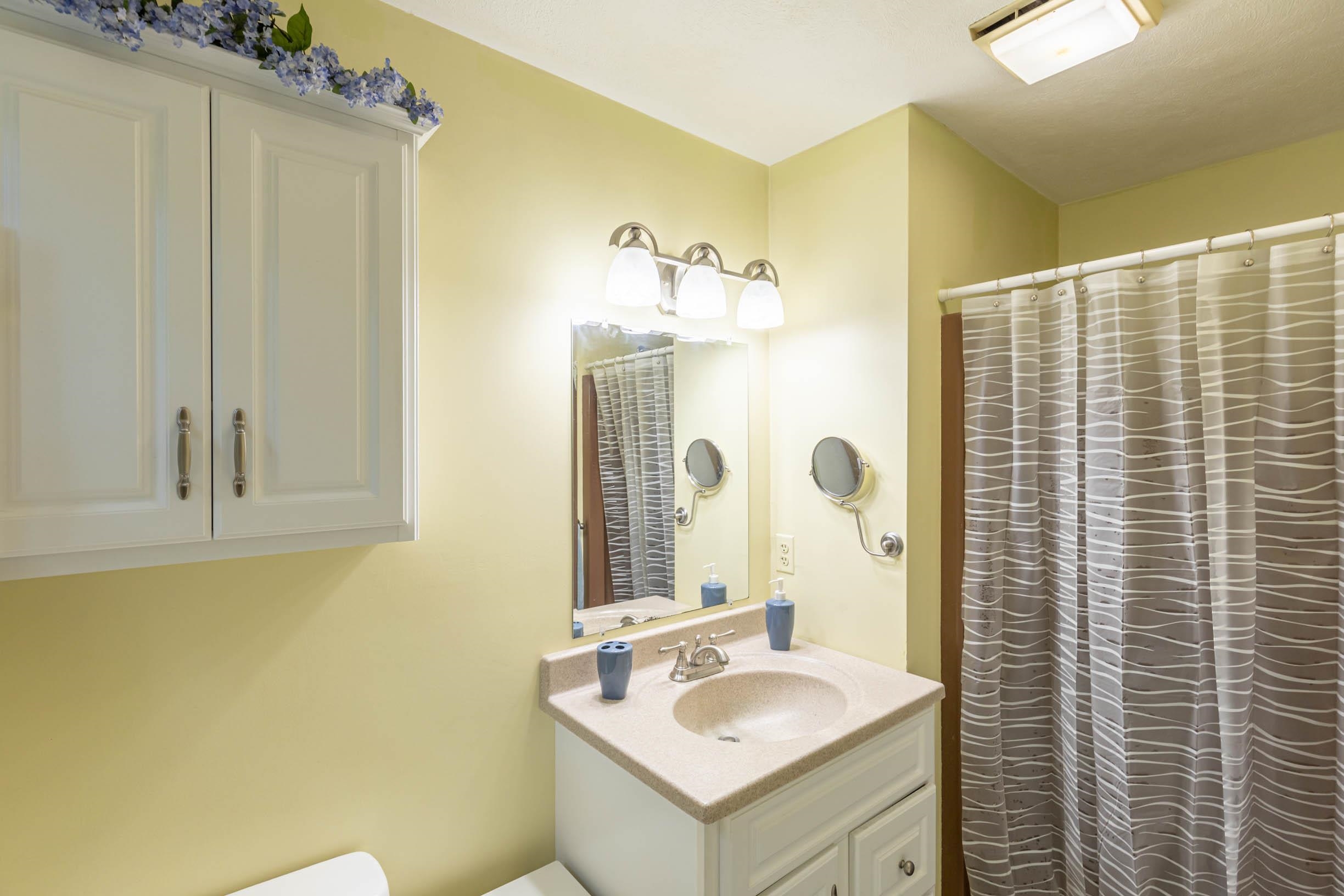 17 Rolling Ridge Road Londonderry, NH 03053 - Photo 25 of 38