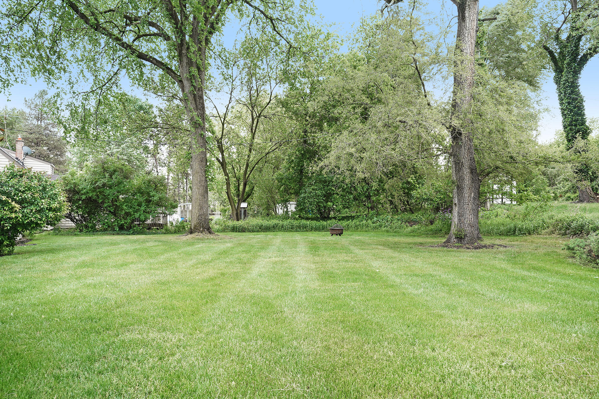 6668 Cascade Road Southeast Grand Rapids, MI 49546 - Photo 3 of 34 Photo-May-28,-11-24-57-AM
