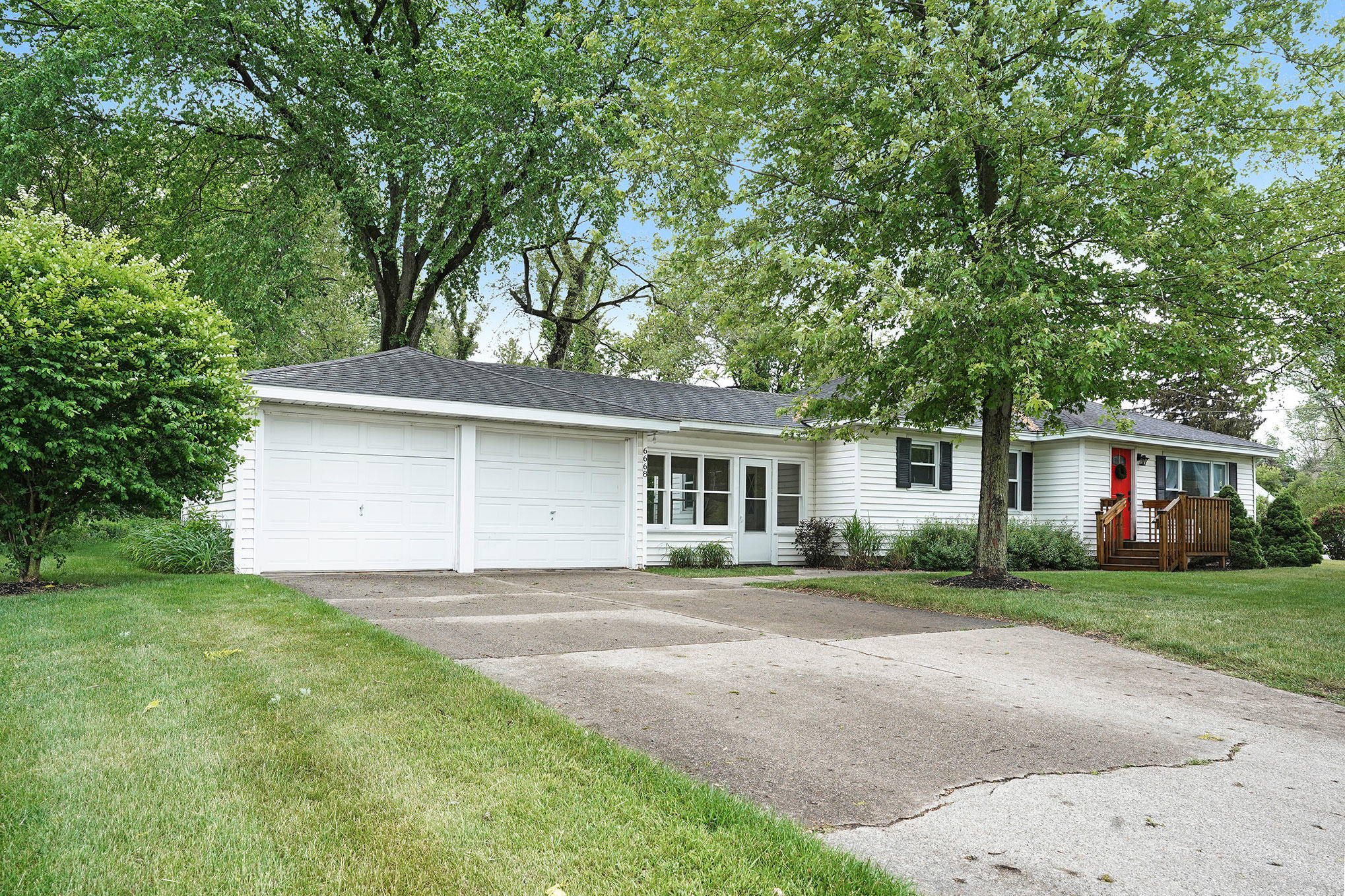 6668 Cascade Road Southeast Grand Rapids, MI 49546 - Photo 31 of 34 Photo-May-28,-11-28-34-AM