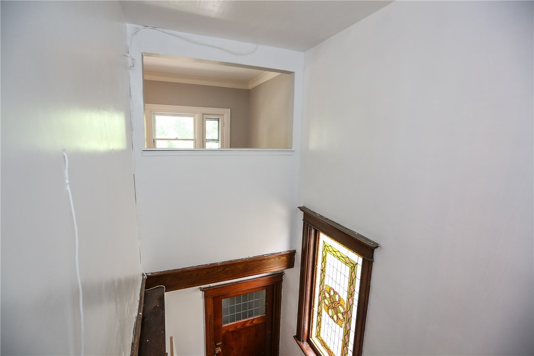 29 Birch Crescent, Unit UP Rochester, NY 14607 - Photo 3 of 31