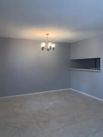 $1,200 | 14312 Hanging Moss Circle, Unit 101, Tampa, FL 33613