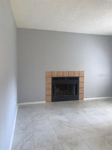 $1,200 | 14312 Hanging Moss Circle, Unit 101, Tampa, FL 33613