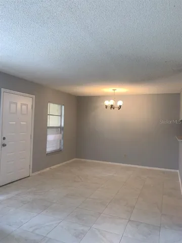 $1,200 | 14312 Hanging Moss Circle, Unit 101, Tampa, FL 33613