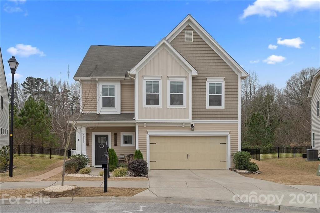 78150 Rillstone Drive Lancaster, SC 29720 - Photo 1 of 41 a view of a yard in front of house