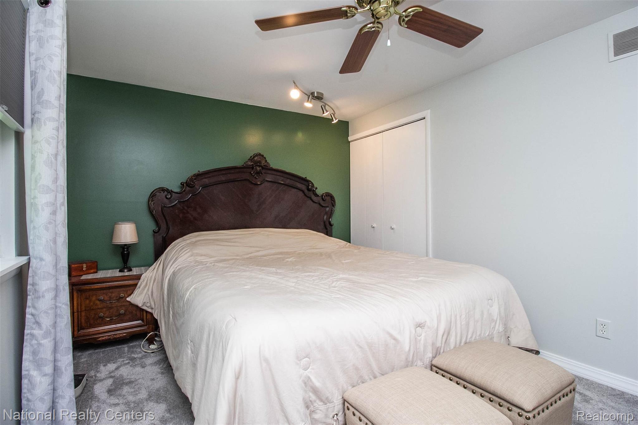 4171 England Beach Road White Lake, MI 48383 - Photo 25 of 41 19.jpg