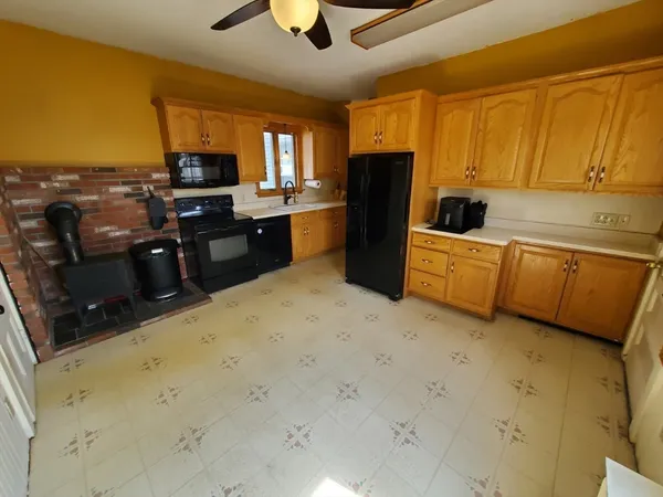 $649,900 | 81 Bedford Street, Bridgewater, MA 02324