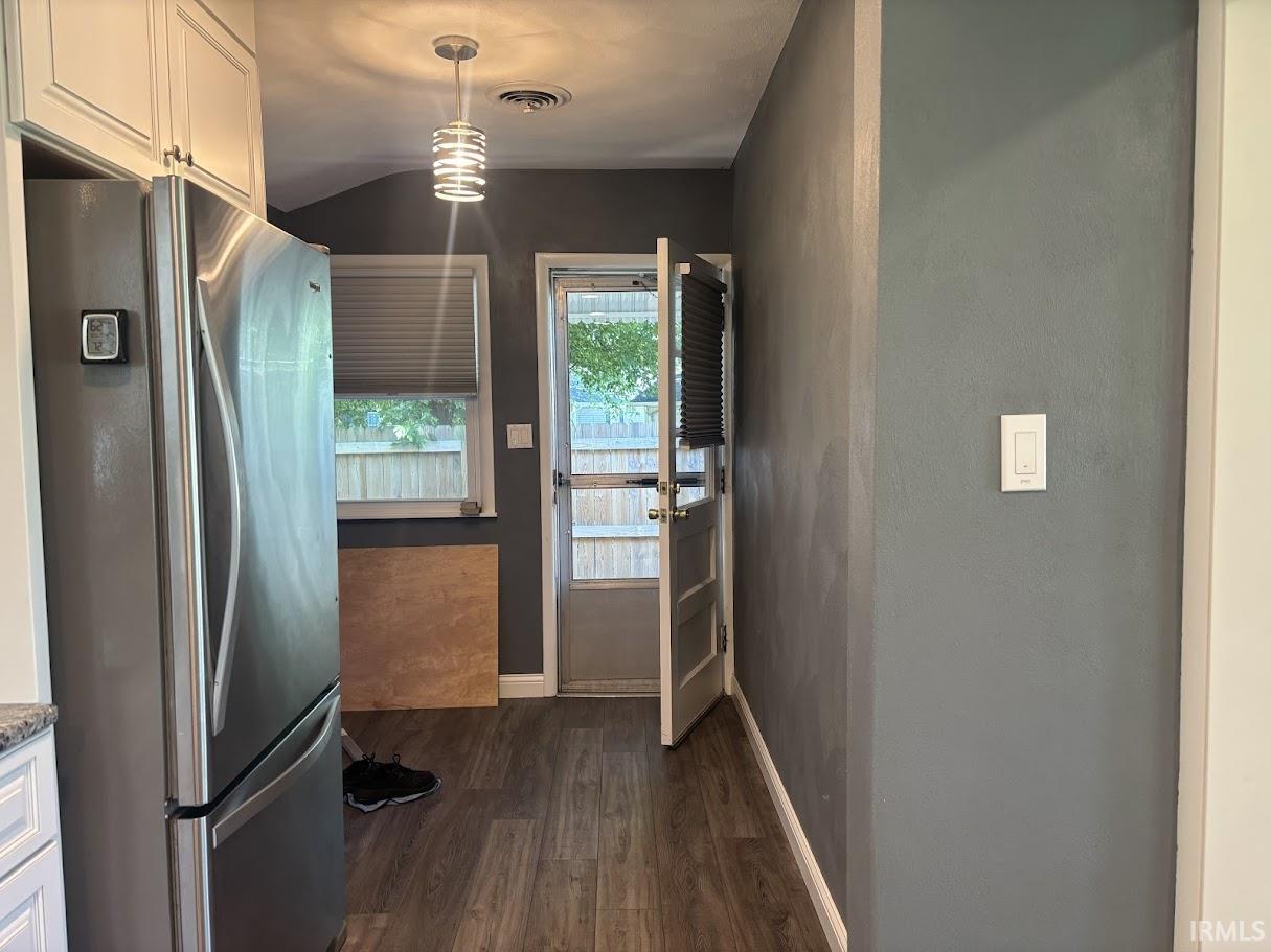 4 Maple Court, Unit 1 Washington, IN 47501 - Photo 5 of 18