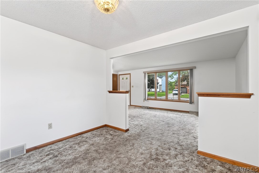 144 Hillpine Road Cheektowaga, NY 14227 - Photo 12 of 33