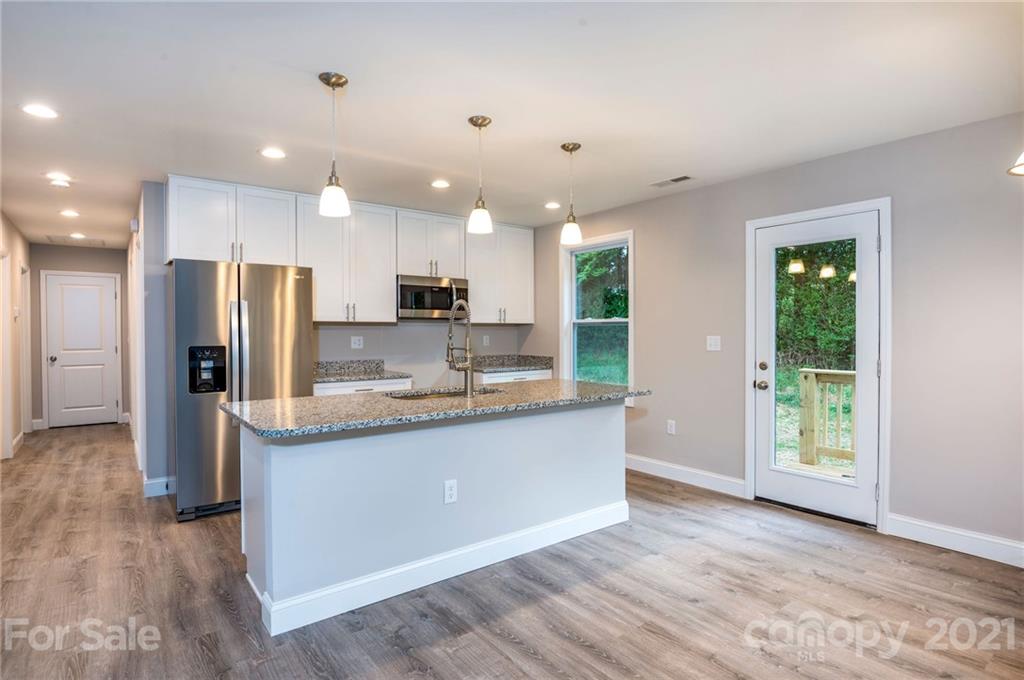 37 English Road Candler, NC 28715 - Photo 4 of 16 Gallery Image 4