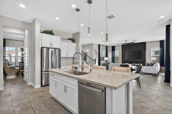 $1,368,990 | 22610 North 34th Street, Phoenix, AZ 85050