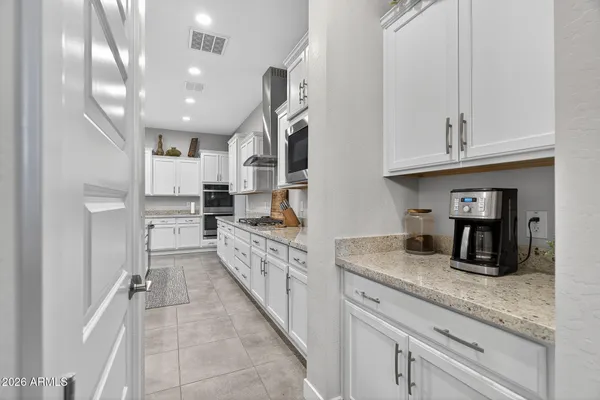 $1,368,990 | 22610 North 34th Street, Phoenix, AZ 85050