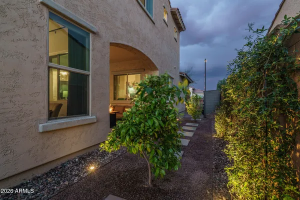 $1,368,990 | 22610 North 34th Street, Phoenix, AZ 85050