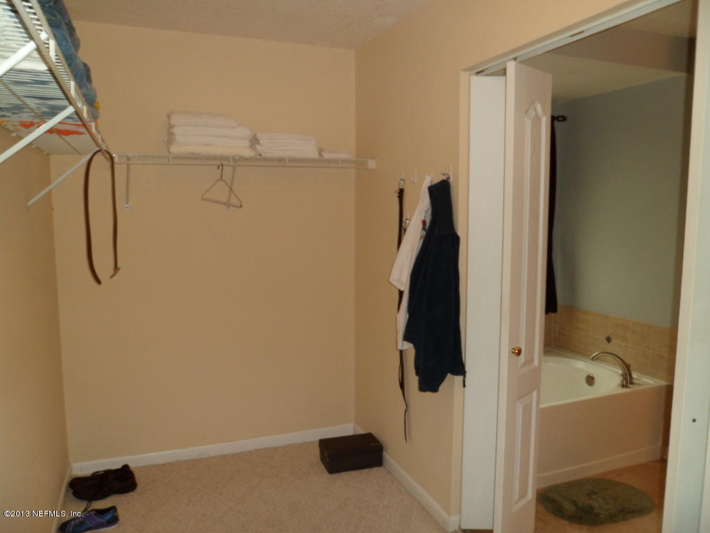 4030 High Pine Road Jacksonville, FL 32225 - Photo 12 of 23 Master Closet