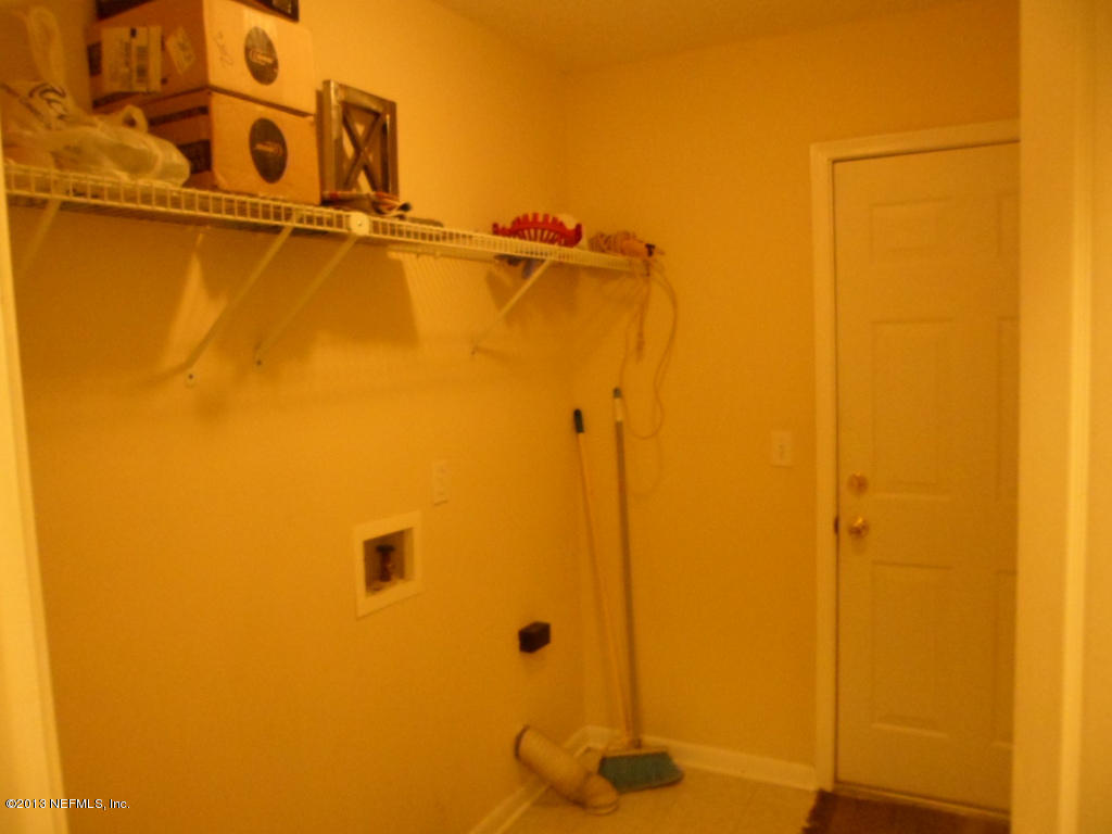 4030 High Pine Road Jacksonville, FL 32225 - Photo 16 of 23 Laundry