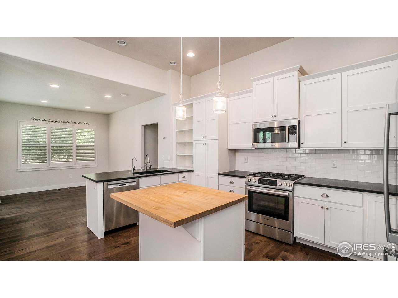 612 Riverside Court Greeley, CO 80634 - Photo 13 of 35 Gallery Image 13
