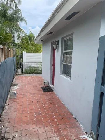 $1,500 | 3361 Northeast 16th Avenue, Unit 3, Oakland Park, FL 33334