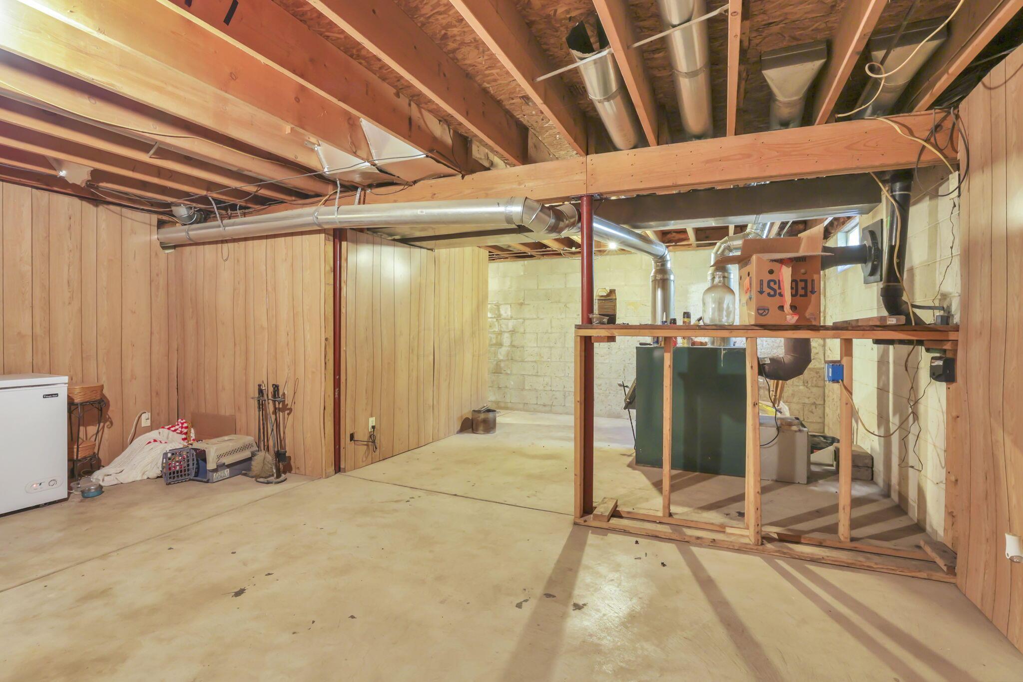 12470 Houdeshell Road Newark, OH 43055 - Photo 14 of 37 45-web-or-mls-011A8374